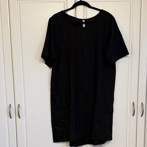 Zenana Outfitters Black Short Sleeve Linen Dress